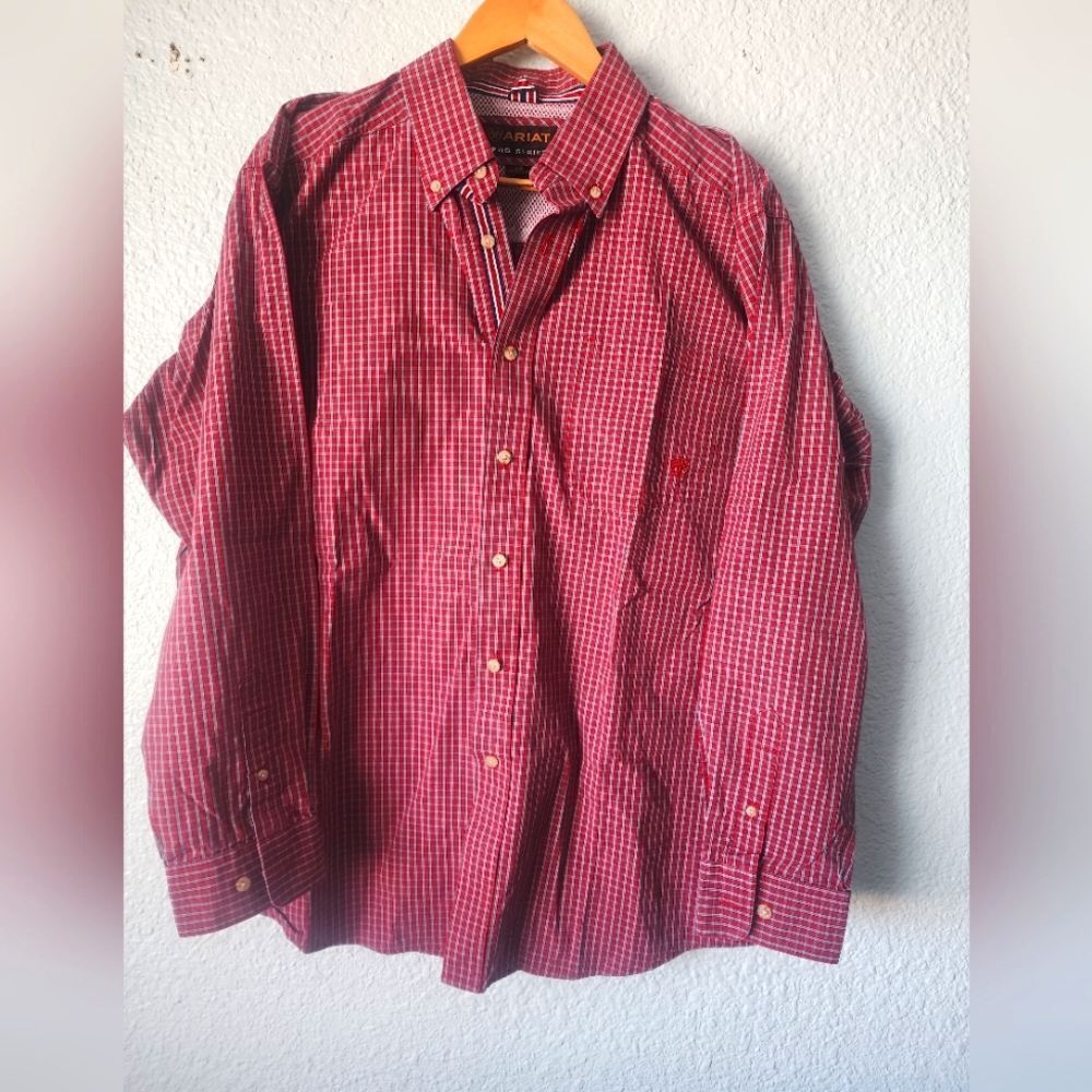 Ariat Burgundy Casual Button Down Shirt with Subtle Pattern